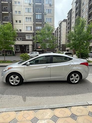 арзан машине: Hyundai Elantra: 2012 г., 1.6 л, Автомат, Бензин, Седан — 2