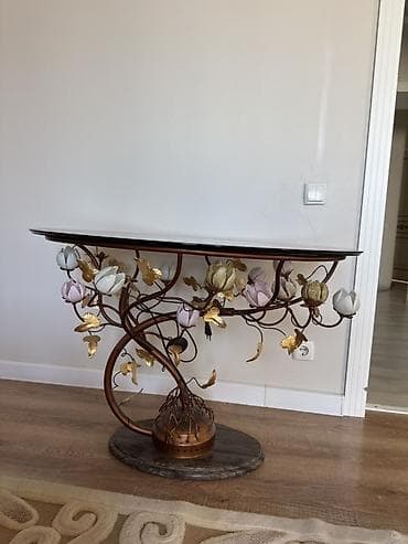 small table: Стол — 1