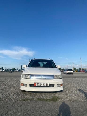 продаю в связи с переездом: Mitsubishi Chariot: 1999 г., 2.4 л, Типтроник, Бензиновая, Минивэн — 1