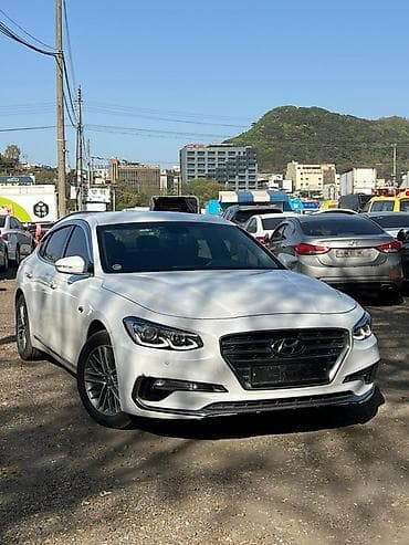 Hyundai Grandeur: 2019 г., Седан