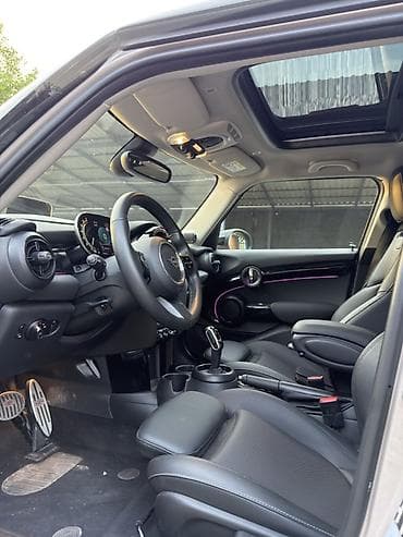 радиато: Mini Cooper S: 2022 г., 2 л, Автомат, Бензин, Хэтчбэк — 10