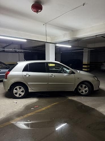 авто яшик: Toyota Corolla: 2005 г., 1.6 л, Автомат, Бензин, Хэтчбэк — 4