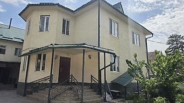 арка дома: Сдаётся просторный двухэтажный дом с мансардным уровнем. - — 2