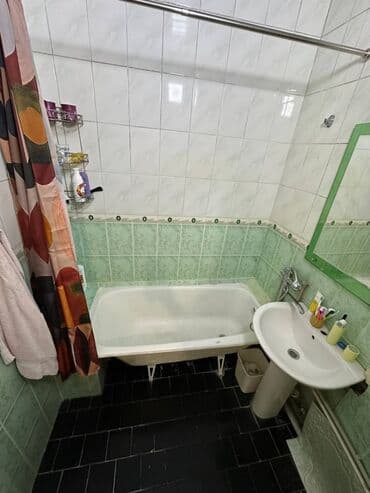 меняю доплатой мне: 2 комнаты, 48 м², 105 серия, 3 этаж, Косметический ремонт — 4