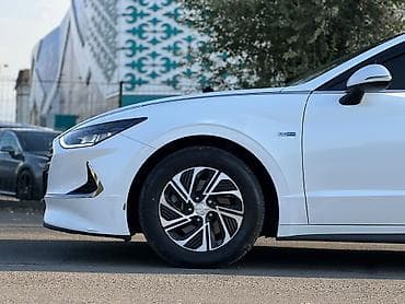 byd plus: Hyundai Sonata: 2019 г., 2 л, Автомат, Гибрид, Седан — 2