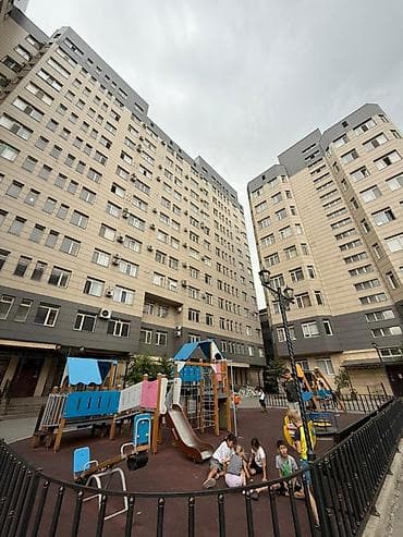 pro group: 3 комнаты, 100 м², Золотой квадрат Элитка, 6 этаж, Евроремонт — 1