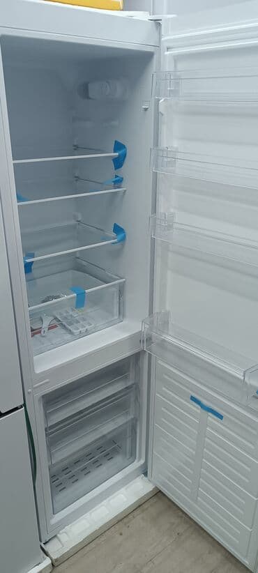 холодилник аренда: Холодильник Vestel, Новый, Двухкамерный — 10