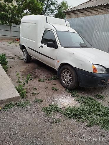 руль на паджеро 2: Ford Courier: 2001 г., 1.6 л, Механика, Бензин, Фургон — 3