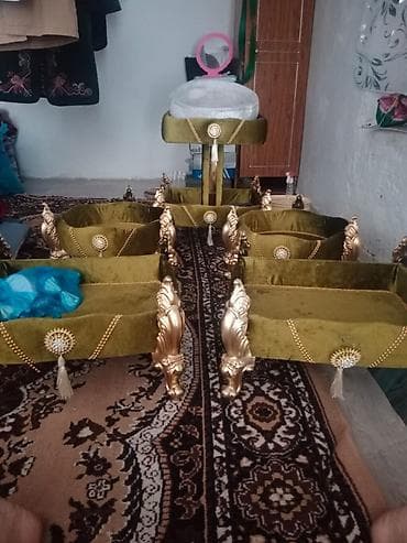 Набор декоративных подносов и подставок в восточном стиле - Комплект at lalafo.kg Набор декоративных подносов и подставок в восточном стиле - Комплект