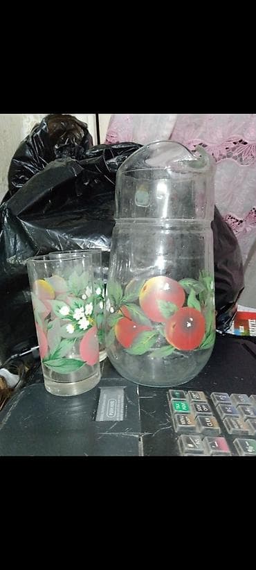 Стеклянный набор с декором «персики»: - Кувшин из прозрачного стекла с