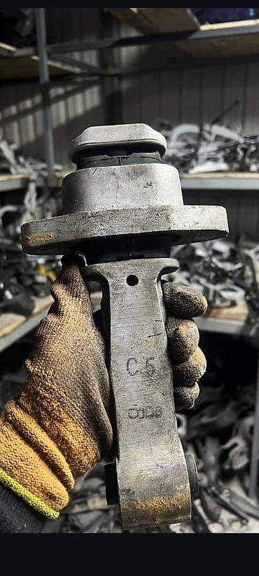 акпп 01м: Подушка каропки передачи — 1