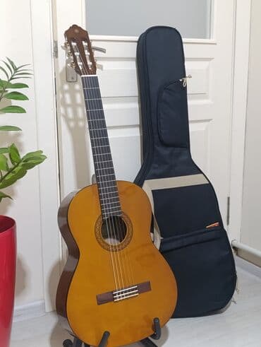 Гитары: YAMAHA C40 в идеальном состоянии в подарок оригинальный чехол - — 1