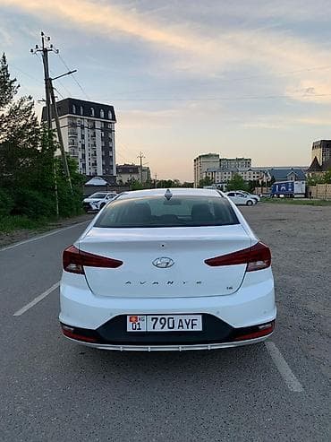 mini car: Hyundai Avante: 2019 г., Вариатор, Бензин, Седан — 5