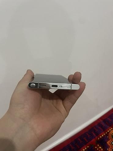 nintendo ds 3 xl: Samsung Galaxy S22 Ultra, цвет - Белый — 3