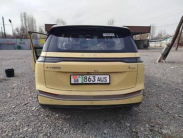 k 7: AION Y (электромобиль, жёлтый кузов) - Тип: компактный электрический — 3