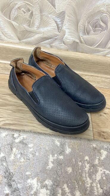 Мужские туфли, 39, Б/у, цвет - Черный