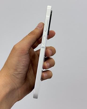 бюджетный: Samsung Galaxy A26 5G, Б/у, 128 ГБ, цвет - Белый, В рассрочку, 2 SIM — 3