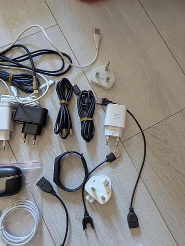 apple earpods lightning: Проводные гарнитуры, Apple, Б/у, цвет - Белый — 4