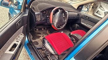 Транспорт: Hyundai Getz: 2004 г., 1.6 л, Кол менен иштөөчү, Бензин, Хетчбек — 6