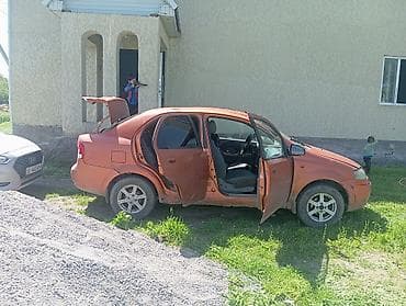 roewe i6: Chevrolet Aveo: 2004 г., 1.5 л, Автомат, Бензин, Седан — 6