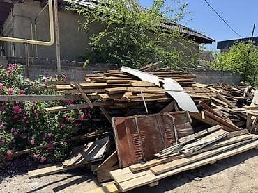 Отун- Дрова Состав: - Доски разных длин и толщин (узкие и широкие