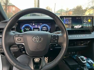 домкрат на тойота: Toyota Camry: 2024 г., 2 л, Автомат, Гибрид, Седан — 10