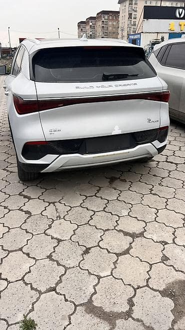 GAC: Электромобиль GAC AION 2022год запас хода 510км цена 10800$, два — 5