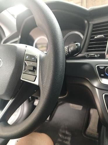 Транспорт: Hyundai Sonata: 2022 г., Автомат, Газ, Седан — 7