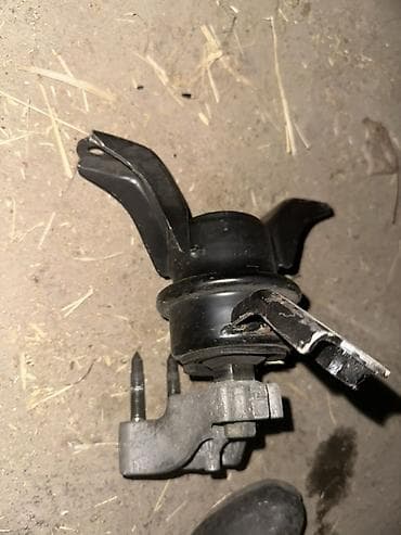 Подушка мотора Toyota Б/у, Оригинал, Япония at lalafo.kg Подушка мотора Toyota Б/у, Оригинал, Япония