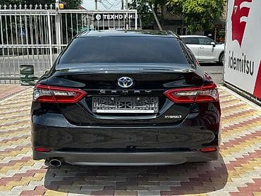 byd e2 2022: Toyota Camry: 2023 г., 2.5 л, Вариатор, Бензин, Седан — 5