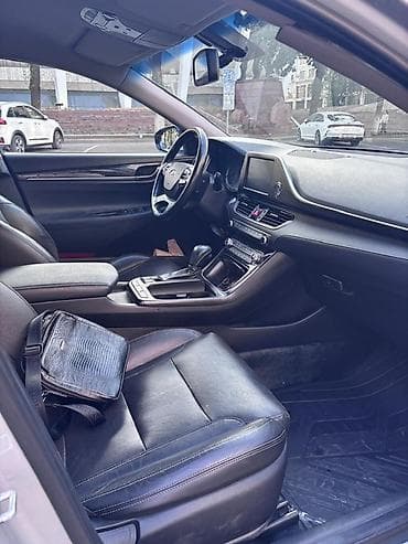 кайен: Hyundai Grandeur: 2018 г., 3 л, Автомат, Бензин, Седан — 2
