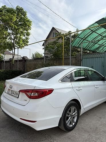 Hyundai Sonata: 2019 г., 0.2 л, Автомат, Бензин, Седан — 4