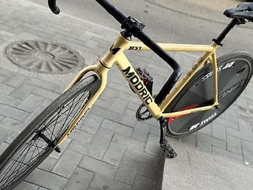 шоссейные покрышки: Шоссейный велосипед, Рама M (156 - 178 см), Новый — 1