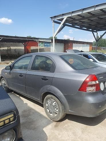 серв машина: Chevrolet Aveo: 2007 г., Механика, Бензин, Седан — 4
