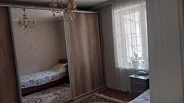 1 ком квартира псо: - Полы с ковровым покрытием в мягких серых тонах. - Лоджия/кухня/ — 8