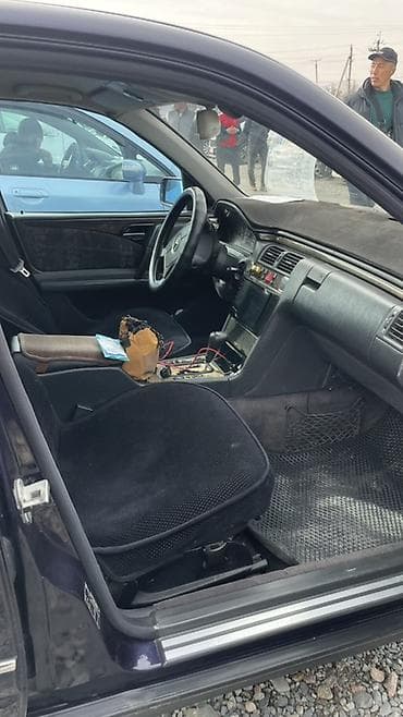 накладка мерс 210: Mercedes-Benz E-Class: 1998 г., 2.8 л, Автомат, Бензин, Седан — 9