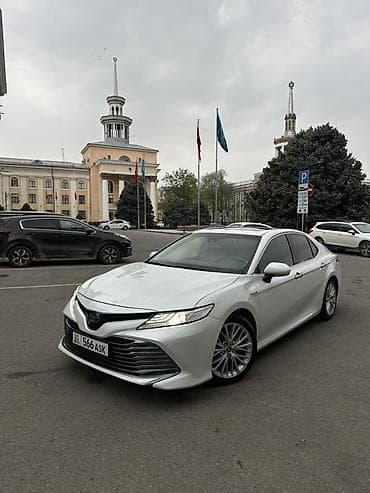 лобовое камри: Toyota Camry: 2018 г., 2.5 л, Автомат, Гибрид, Седан — 1
