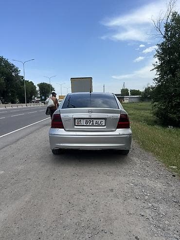 smart open: Opel Vectra: 2002 г., 2.2 л, Механика, Дизель, Хэтчбэк — 4
