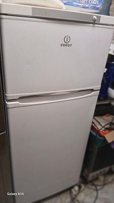 dvd pioneer: Холодильник Indesit, Двухкамерный — 2