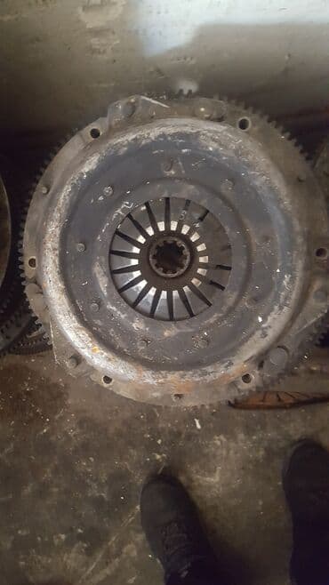 e36: BMW E36 двигатель 1.8 сцепление корзина маховик — 1