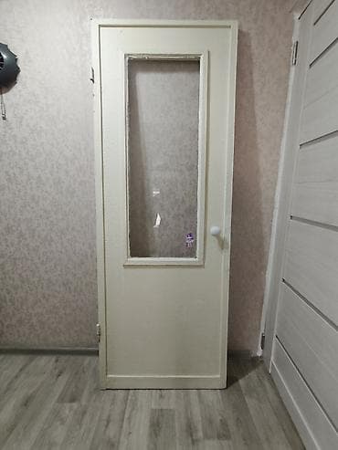 железные двери для дома: Балконная дверь, Б/у, Со стеклом, Деревянная — 2