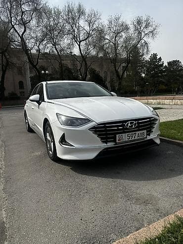 шкода актовия: Hyundai Sonata: 2019 г., 2 л, Автомат, Газ, Седан — 1