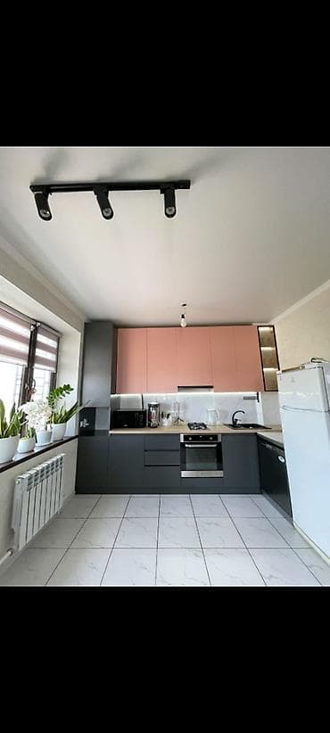 Квартиры: 2 комнаты, 44 м², Индивидуалка, 4 этаж, Дизайнерский ремонт — 1
