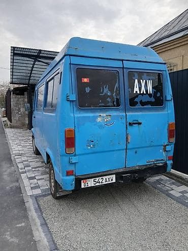 мерседес 410d: Mercedes-Benz T1: 1987 г., 2.3 л, Ручные, Дизель, Фургон — 2