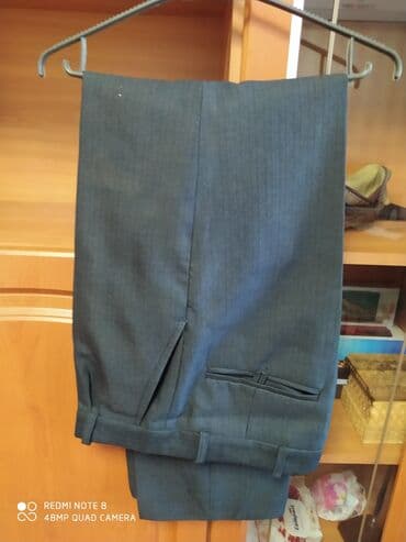 мужские классические брюки: Брюки мужс.классика 2шт. На рост 175-180.Размер 48и 50.Цвет — 1