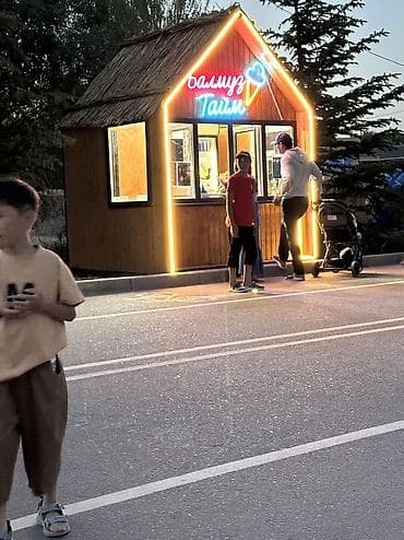 Недвижимость: Продается домик для любых товаров. Общита с двух сторон евровагонкой и — 4