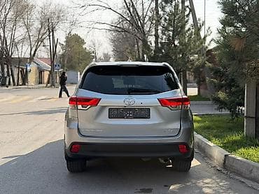 Скупка авто: Toyota Highlander: 2017 г., 3.5 л, Автомат, Бензин, Кроссовер — 6