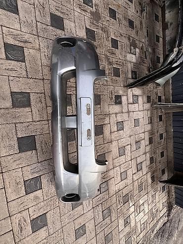 outback bs: Бампер Subaru, Б/у, Оригинал — 1