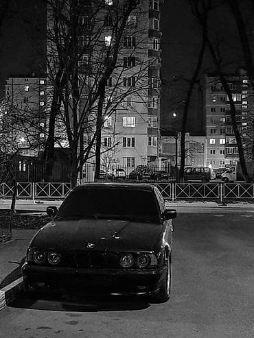 BMW: BMW 5 series: 1992 г. — 1