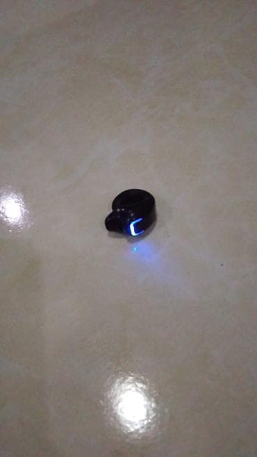 камера для пк с микрофоном: Миниатюрный беспроводной наушник-вкладыш (моно), черный. - — 1